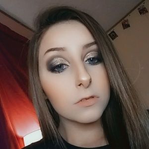 Meet your Posher, Megann